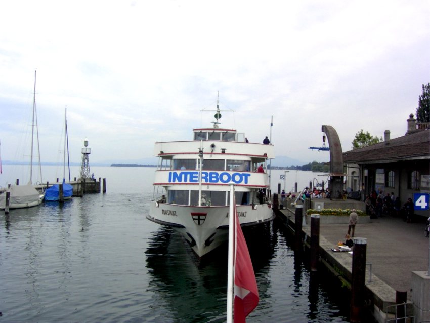 MS Konstanz am 14.06.2004 im Rorschacher Hafen